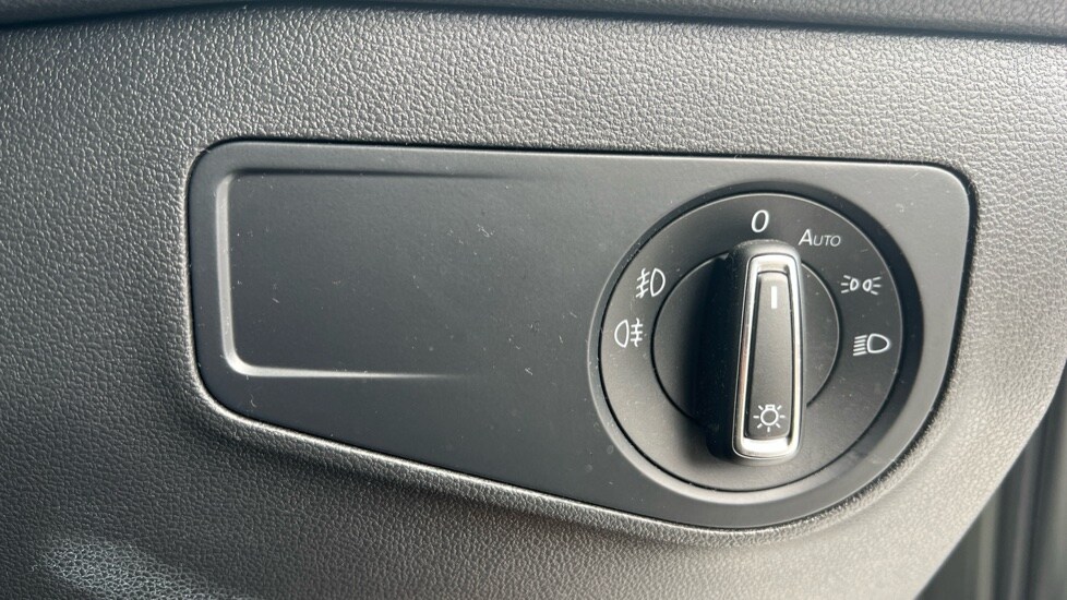 Used Volkswagen Tiguan 2019 for sale - 75886876: Photo 41