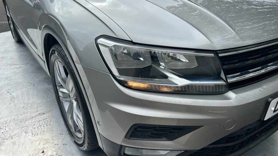 Used Volkswagen Tiguan 2019 for sale - 75886876: Photo 42
