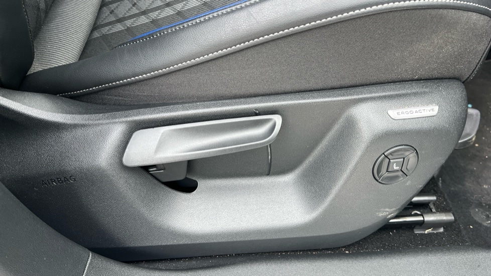 Used Volkswagen Tiguan 2025 for sale - 77036039: Photo 38