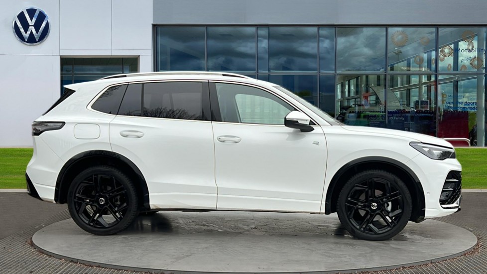 Used Volkswagen Tiguan 2025 for sale - 77036039: Photo 4