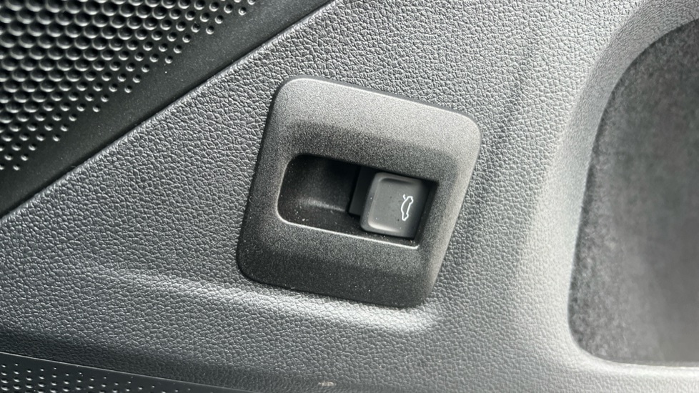 Used Volkswagen Tiguan 2025 for sale - 77036039: Photo 51