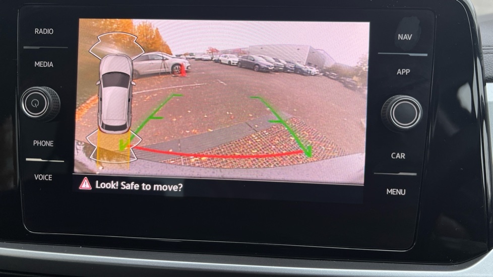 Used Volkswagen T-Roc 2025 for sale - 76870359: Photo 22