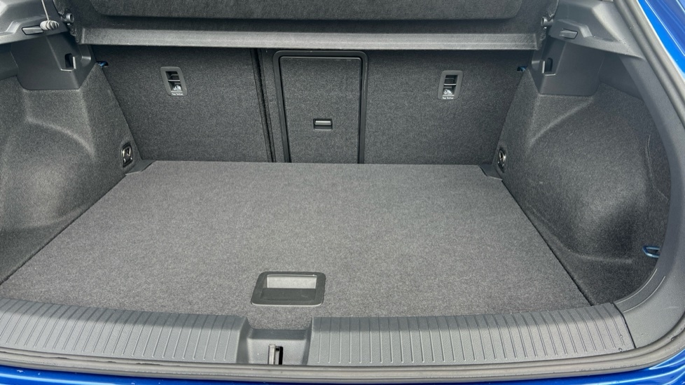 Used Volkswagen T-Roc 2025 for sale - 76176250: Photo 15