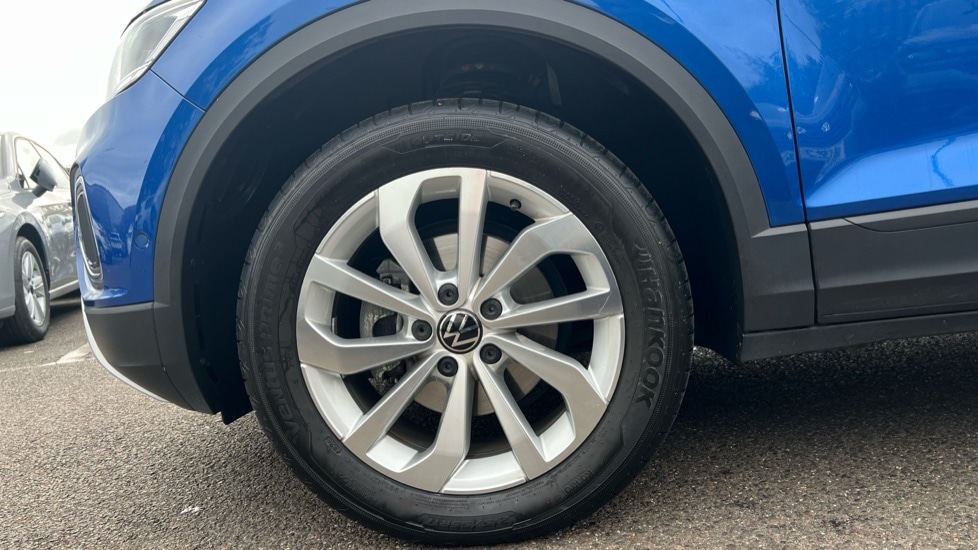 Used Volkswagen T-Roc 2025 for sale - 76176250: Photo 17