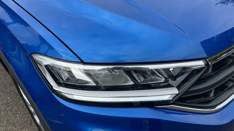 Used Volkswagen T-Roc 2025 for sale - 76176250: Photo 41
