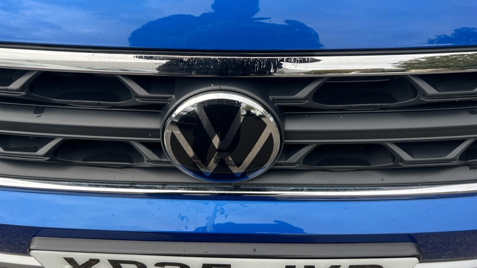 Used Volkswagen T-Roc 2025 for sale - 76176250: Photo 43