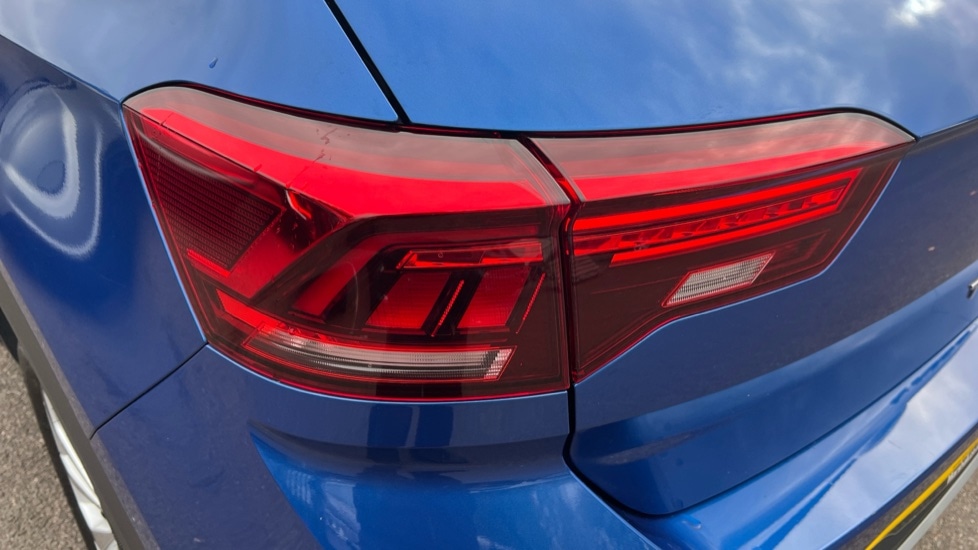 Used Volkswagen T-Roc 2025 for sale - 76176250: Photo 45