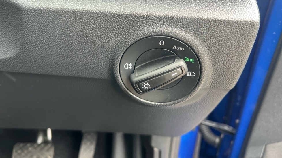 Used Volkswagen T-Roc 2025 for sale - 76176250: Photo 48