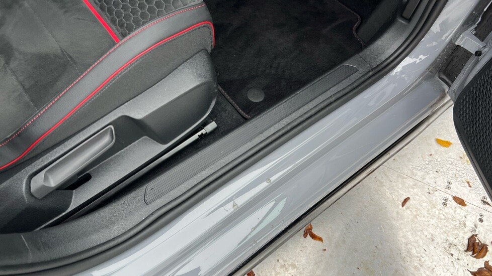 Used Volkswagen Golf 2025 for sale - 76458979: Photo 39