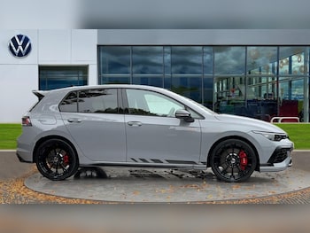 Used Volkswagen Golf 2025 for sale - 76458979: Photo