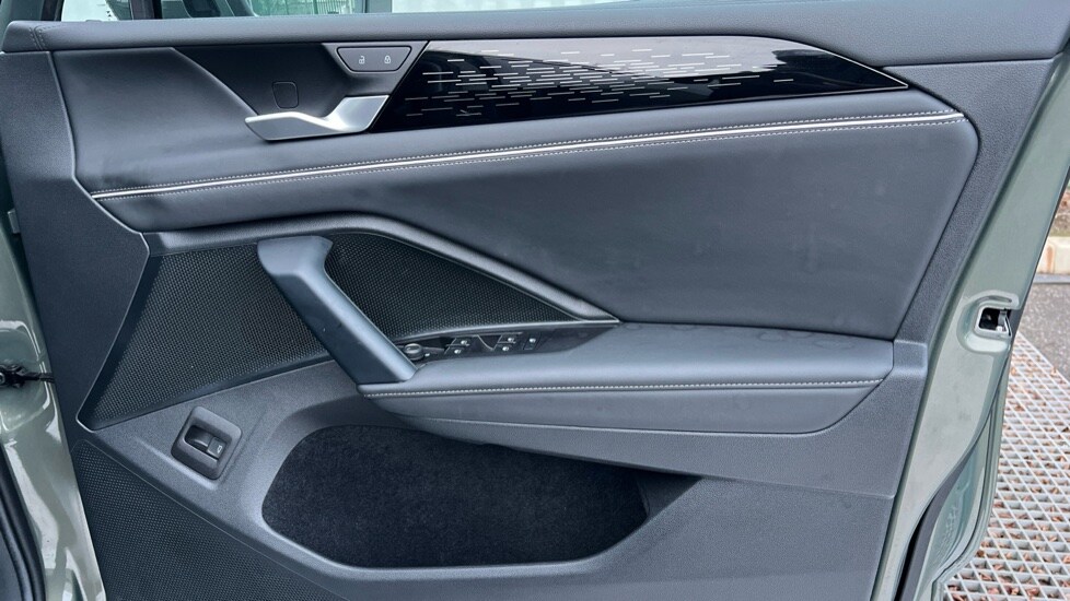 Used Volkswagen Tiguan 2024 for sale - 76888699: Photo 37