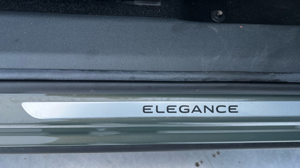 Used Volkswagen Tiguan 2024 for sale - 76888699: Photo 40