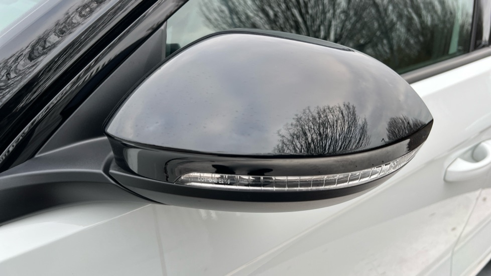 Used Volkswagen T-Roc 2025 for sale - 76684305: Photo 45