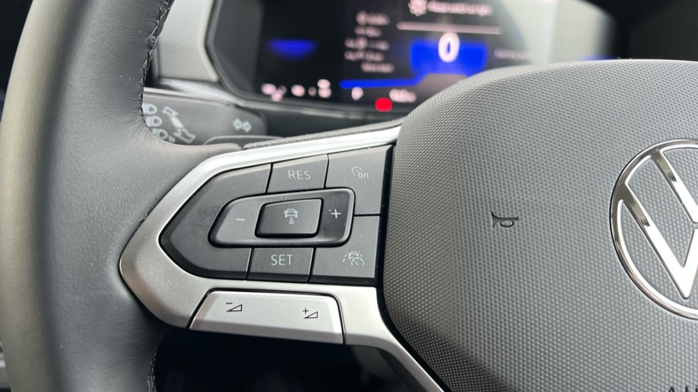 Used Volkswagen T-Cross 2025 for sale - 76873149: Photo 30