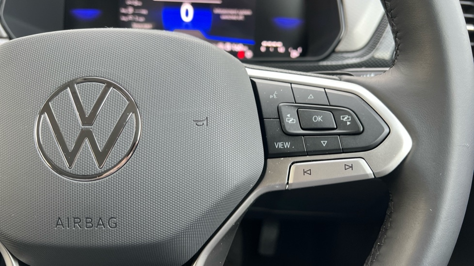 Used Volkswagen T-Cross 2025 for sale - 76873149: Photo 31