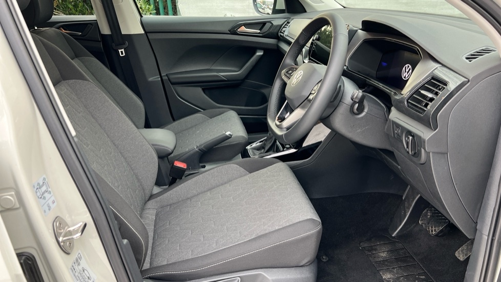 Used Volkswagen T-Cross 2025 for sale - 76873149: Photo 5