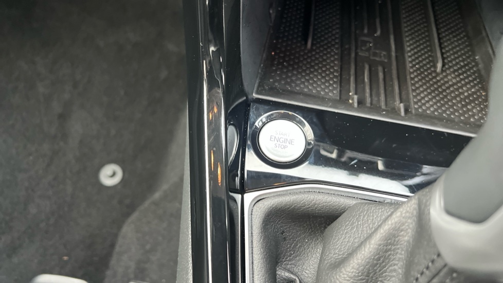 Used Volkswagen T-Cross 2025 for sale - 76873149: Photo 50