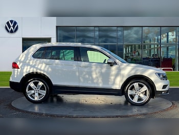 Used Volkswagen Tiguan 2020 for sale - 76552508: Photo