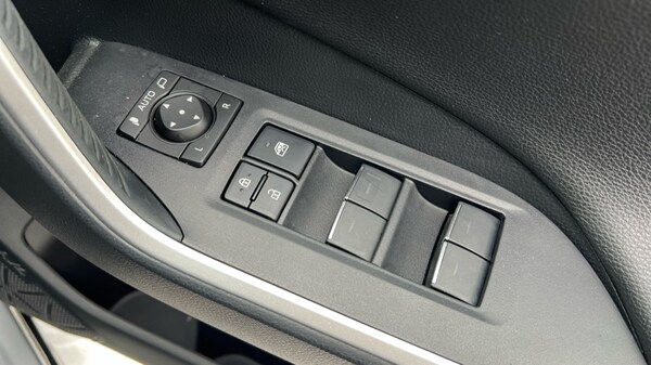 Used Toyota RAV4 2023 for sale - 76241489: Photo 49