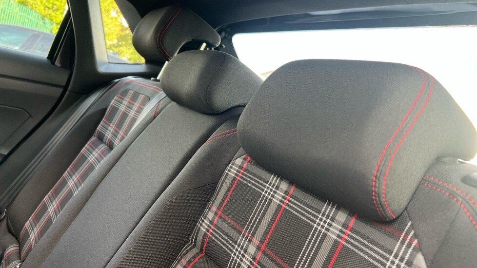 Used Volkswagen Polo 2019 for sale - 76563673: Photo 14