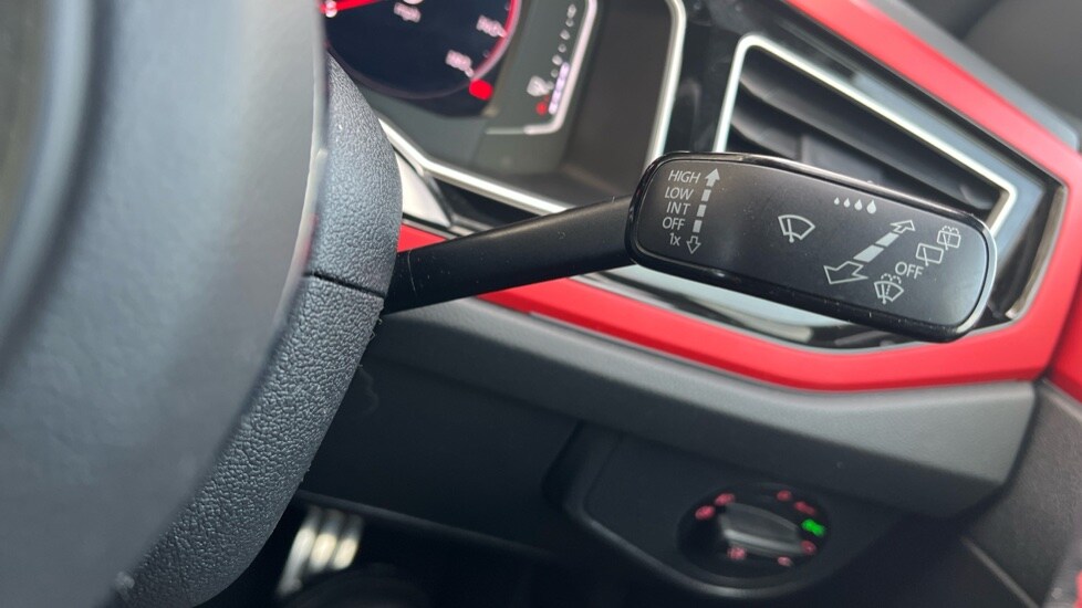 Used Volkswagen Polo 2019 for sale - 76563673: Photo 32