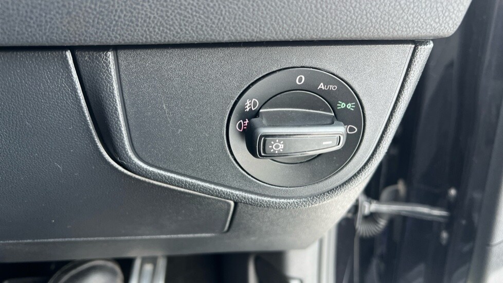 Used Volkswagen Polo 2019 for sale - 76563673: Photo 43