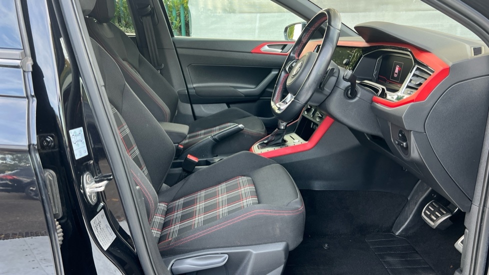 Used Volkswagen Polo 2019 for sale - 76563673: Photo 5