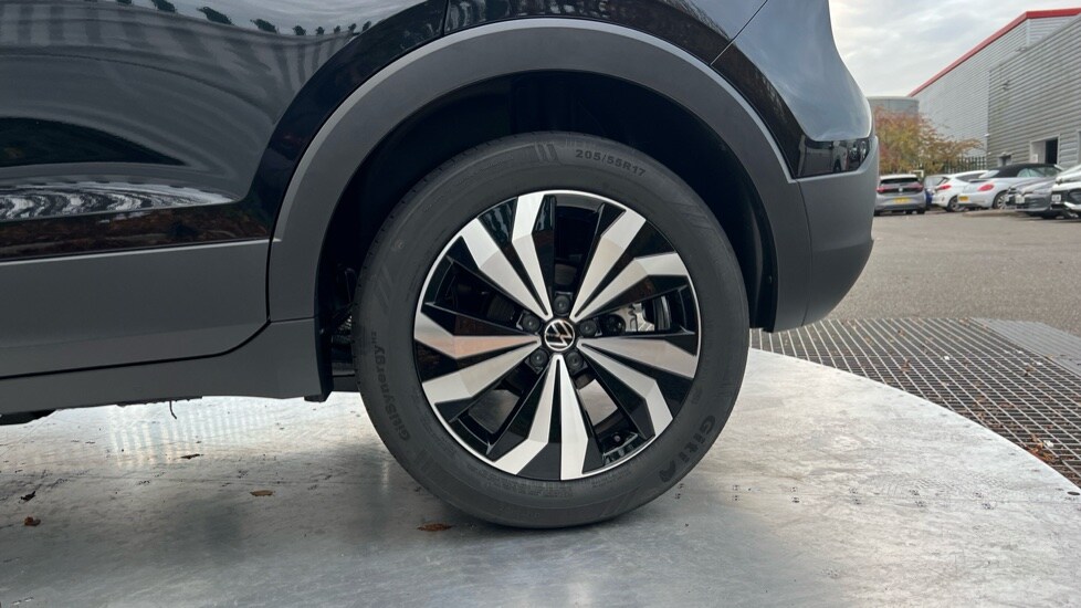 Used Volkswagen T-Cross 2025 for sale - 76873113: Photo 19