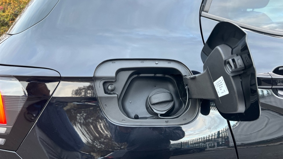 Used Volkswagen T-Cross 2025 for sale - 76873113: Photo 29