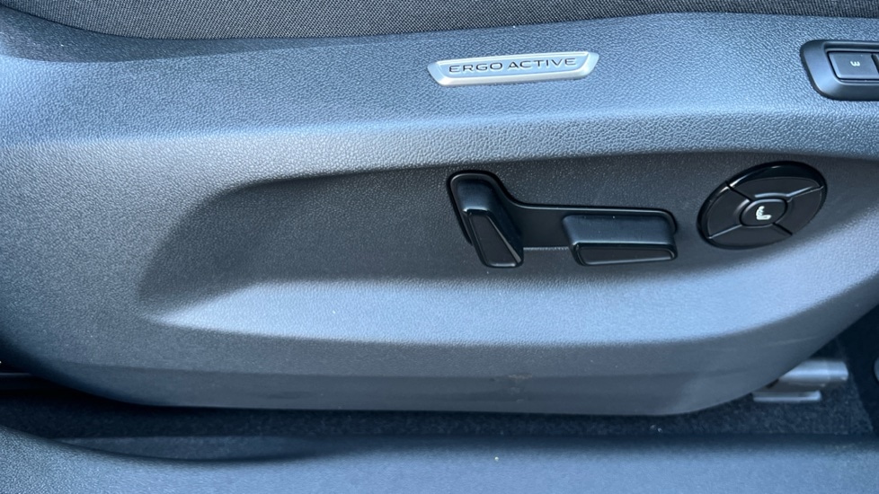 Used Volkswagen Tiguan 2025 for sale - 77036048: Photo 39