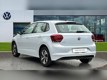 Used Volkswagen Polo 2018 for sale - 76652490: Photo