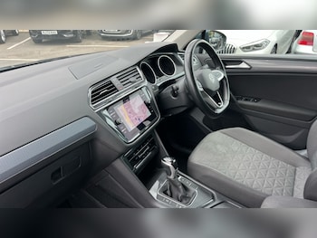 Used Volkswagen Tiguan 2022 for sale - 77021838: Photo