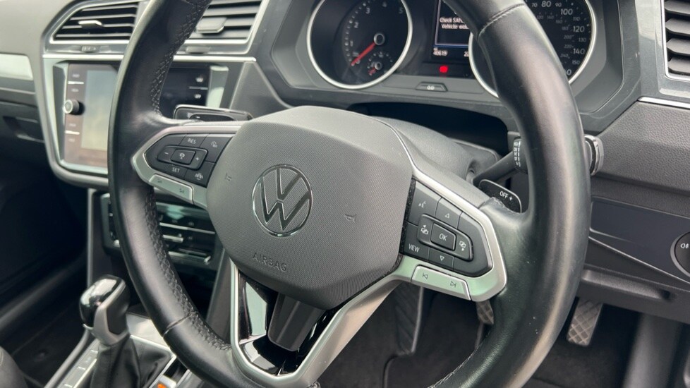 Used Volkswagen Tiguan 2022 for sale - 77021838: Photo 43