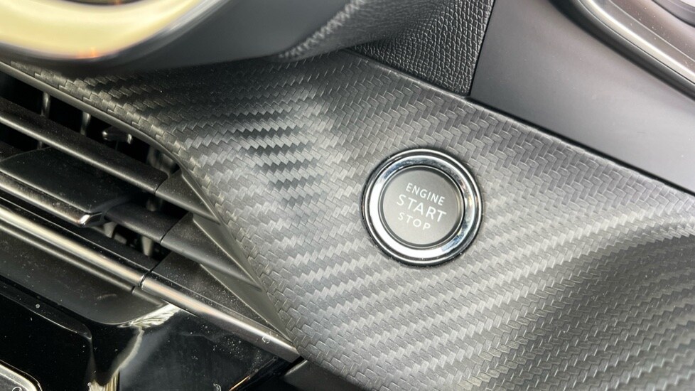 Used Peugeot 2008 2022 for sale - 76647816: Photo 47