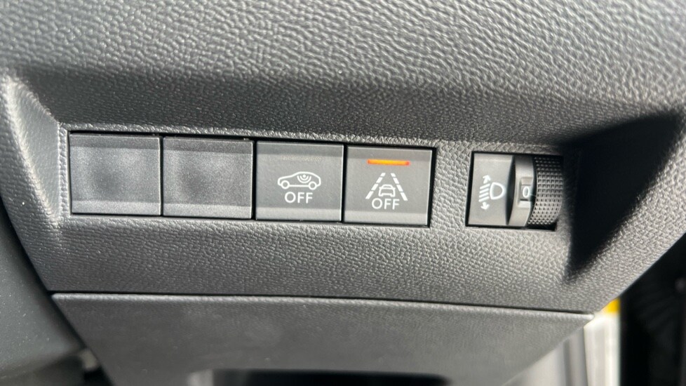 Used Peugeot 2008 2022 for sale - 76647816: Photo 52