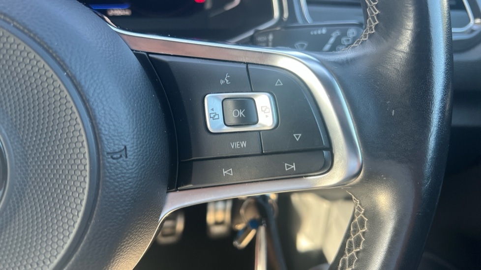 Used Volkswagen T-Roc 2018 for sale - 77060697: Photo 31