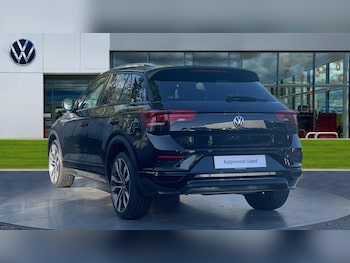 Used Volkswagen T-Roc 2018 for sale - 77060697: Photo