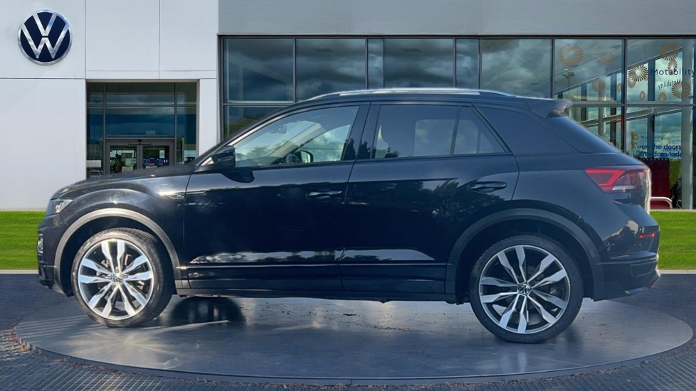 Used Volkswagen T-Roc 2018 for sale - 77060697: Photo 8
