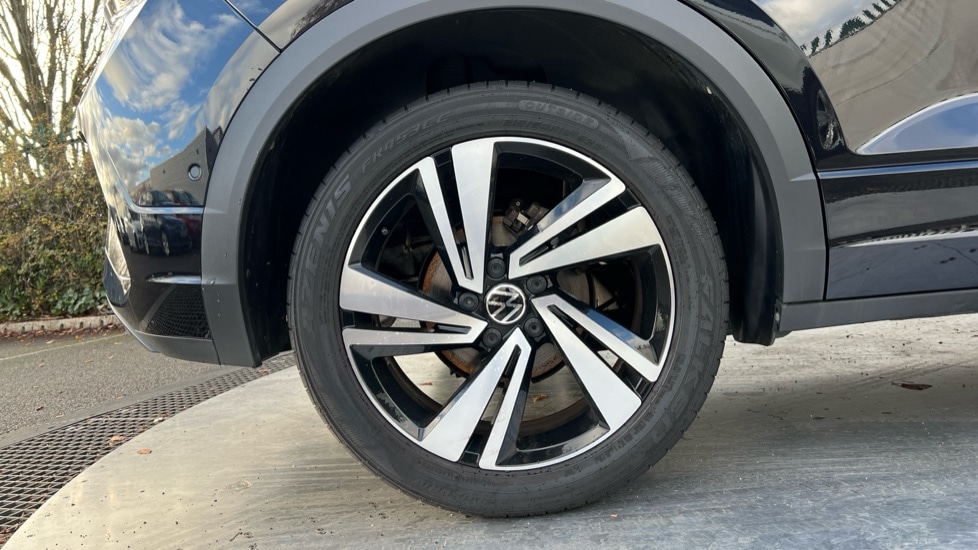 Used Volkswagen T-Roc 2023 for sale - 76871652: Photo 18