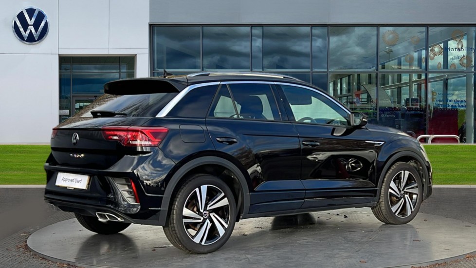 Used Volkswagen T-Roc 2023 for sale - 76871652: Photo 7