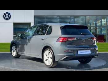 Used Volkswagen Golf 2024 for sale - 74720456: Photo