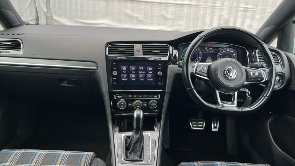 Used Volkswagen Golf 2020 for sale - 76999530: Photo 11