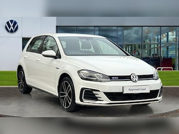 Used Volkswagen Golf 2020 for sale - 76999530: Photo