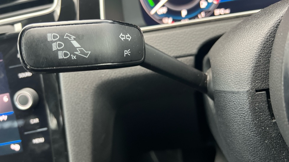 Used Volkswagen Golf 2020 for sale - 76999530: Photo 33