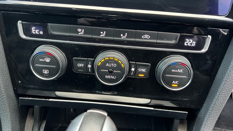 Used Volkswagen Golf 2020 for sale - 76999530: Photo 56