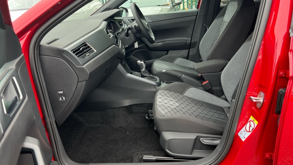 Used Volkswagen Polo 2025 for sale - 76870392: Photo 2