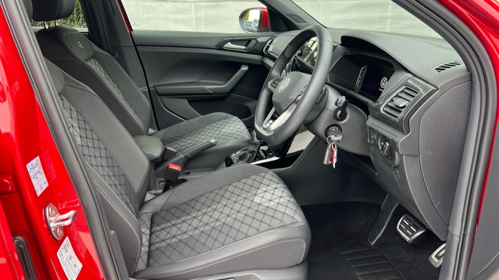 Used Volkswagen T-Cross 2024 for sale - 76180191: Photo 26