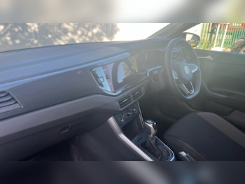 Used Volkswagen Polo 2025 for sale - 76008165: Photo 2