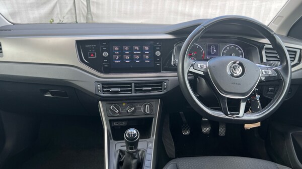 Used Volkswagen Polo 2020 for sale - 76124425: Photo 11