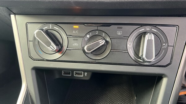 Used Volkswagen Polo 2020 for sale - 76124425: Photo 50